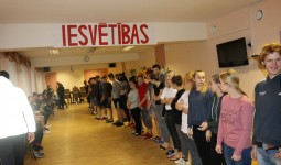 Iesvētības dienesta viesnīcā