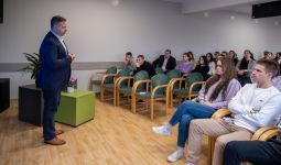 Jēkabpils tehnoloģiju tehnikumā jauniešu tikšanās ar Eiropas Komisijas pārstāvniecība Latvijā