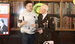 Tikšanās ar Triju Zvaigžņu ordeņa kavalieri Jāni Lāci
