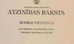 JAK darbinieki saņem apbalvojumus
