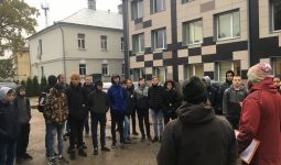 Pirmie kursi testē sevi un pilsētvidi