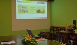 Akreditācija profesionālās vidējās izglītības programmai 