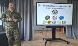 Vieslekcija: Esi viens no mums- Kļūsti par karavīru!