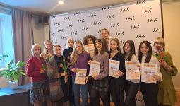  Skatuves runas priekšnesmu konkurss: ''Runā skaisti''