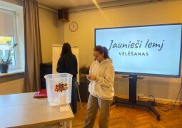Nodarbība ,,Jaunieši lemj''