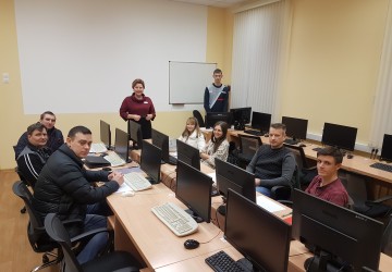 Pieaug​ušo izglītības projekts uzņem apgriezienus!